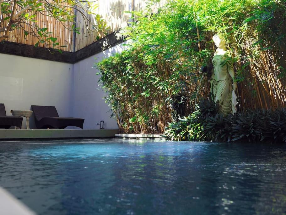 Sonti Villa Seminyak Exterior foto