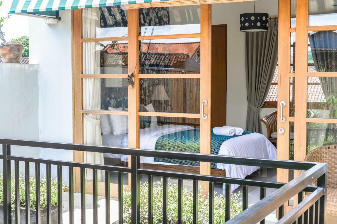 Sonti Villa Seminyak Exterior foto